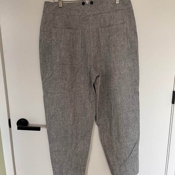 Tapered leg trousers size 12 US - Picture 3 of 6